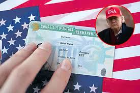 వైట్ హౌస్ వద్ద కాల్పులు.. గ్రీన్ కార్డ్ వారిపై ఫోకస్