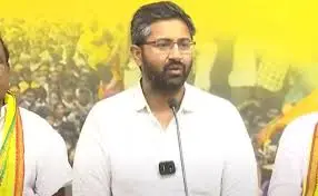 వైసీపీ నేతలను తీవ్రంగా హెచ్చరించిన శ్రీభరత్