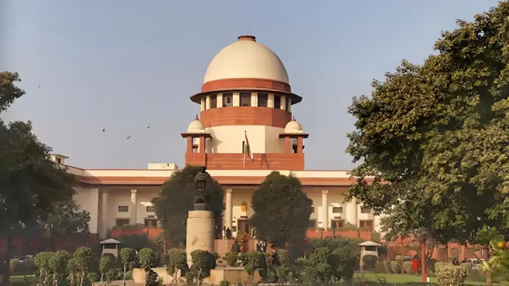 Latest news: Ranveer Allahbadia: ఆన్‌లైన్ కంటెంట్‌పై సుప్రీంకోర్టు కీలక వ్యాఖ్యలు