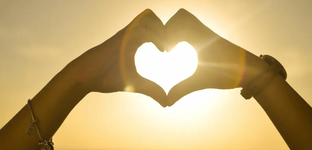 Crime: కూతురి ప్రేమవివాహం.. ప్రేమికుడి ఇంటికి నిప్పు