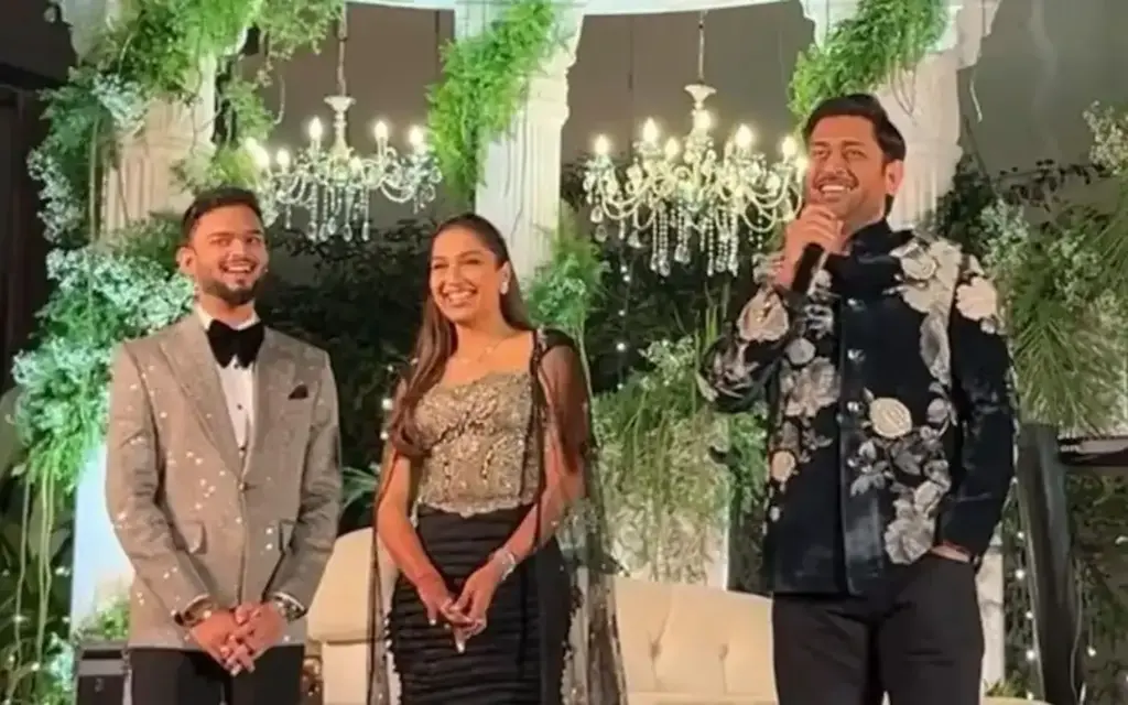 Dhoni's funny comments on marriage