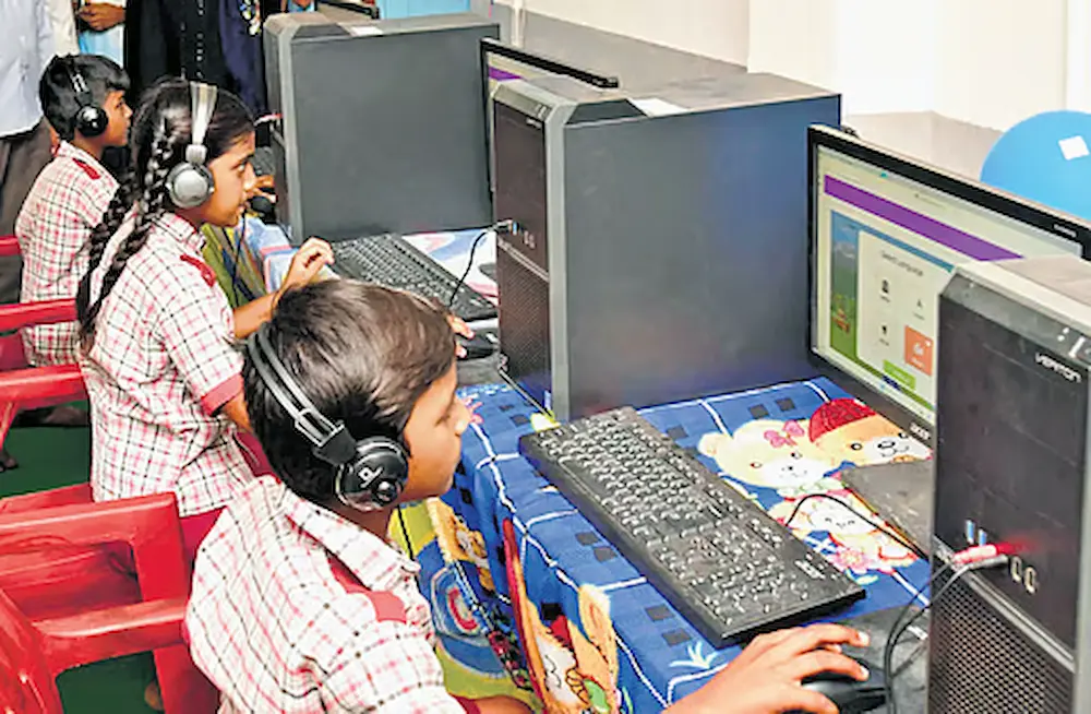 News Telugu: Telangana: తెలంగాణ సర్కారు బడుల్లో కంప్యూటర్ టీచర్లు..