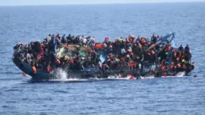 లిబియాలో పడవ బోల్తా 42 మంది గల్లంతు