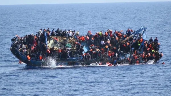 Breaking News: లిబియాలో పడవ బోల్తా 42 మంది గల్లంతు