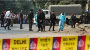 ఢిల్లీ పేలుడు ఘటనపై ఎన్ఐఏకి అప్పగించిన కేంద్రం