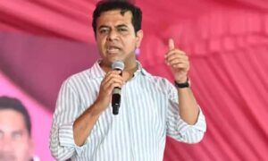 ఆటోడ్రైవర్ల సమస్యలపై కాంగ్రెస్ కు చిత్తశుద్ధి లేదు – KTR