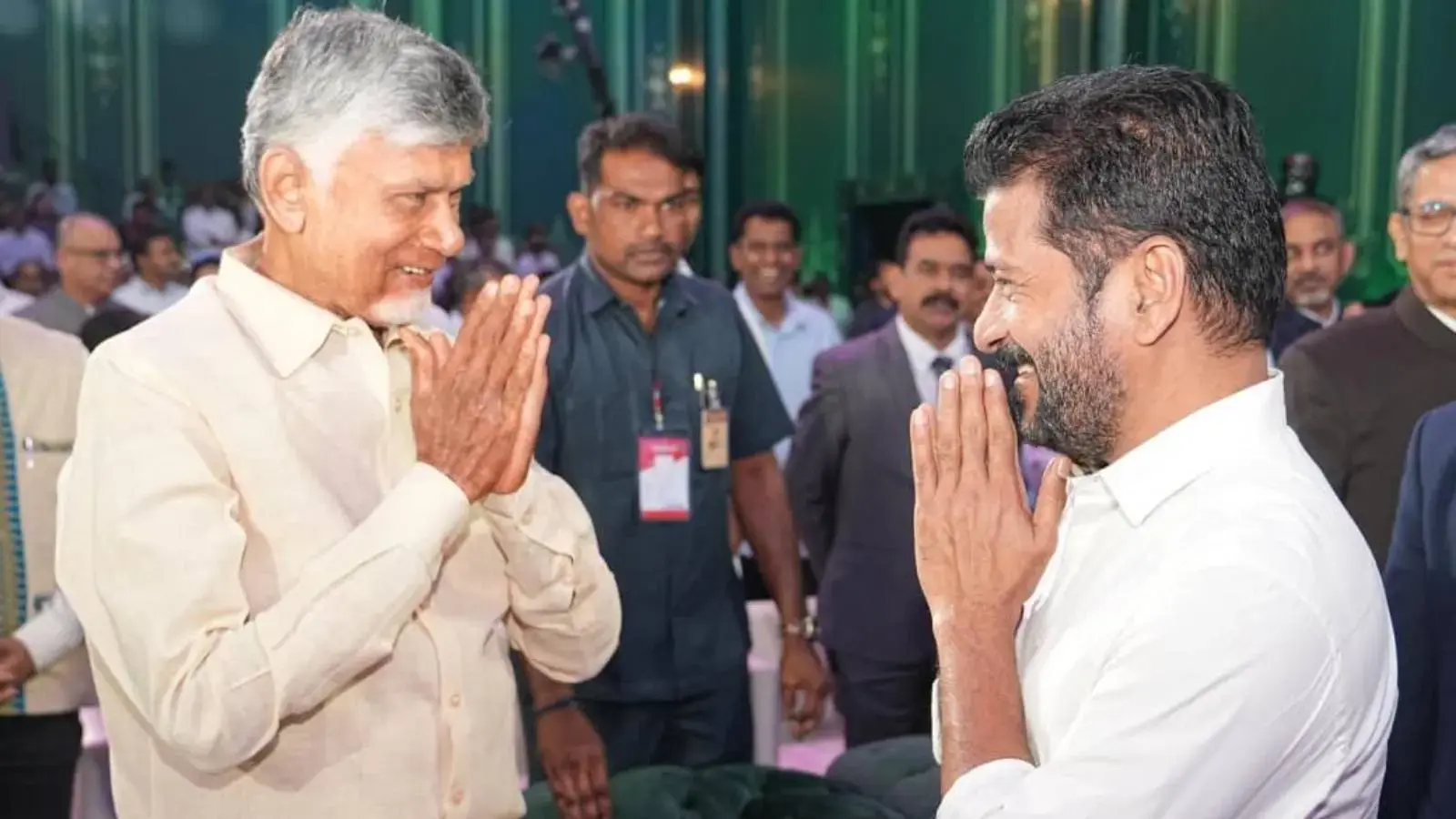 Puttaparthi: శ్రీ సత్యసాయిబాబా వేడుకల్లో చంద్రబాబు, రేవంత్ రెడ్డి