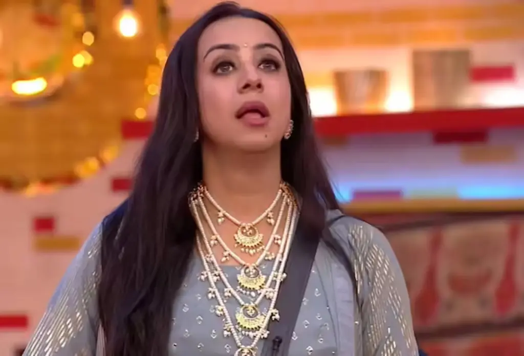 Bigg Boss 9: Nagarjuna angry over Ritu-Sanjana controversy