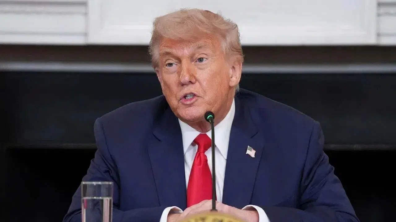 Donald Trump: షట్ డౌన్ తో కుప్పకూలుతున్న అమెరికా ఆర్థిక వ్యవస్థ