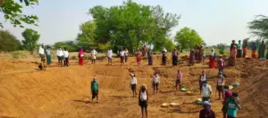 ఫేస్ రికగ్నిషన్ అటెండెన్స్‌తో దొంగ మస్టర్లకు చెక్