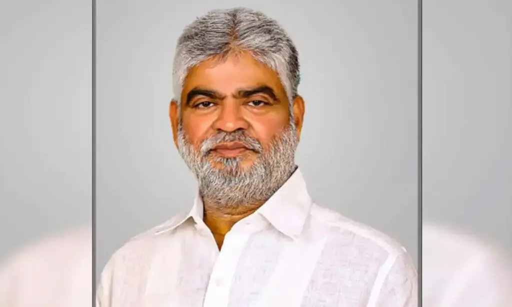 TG: Speaker's sensational verdict on party defector MLAs