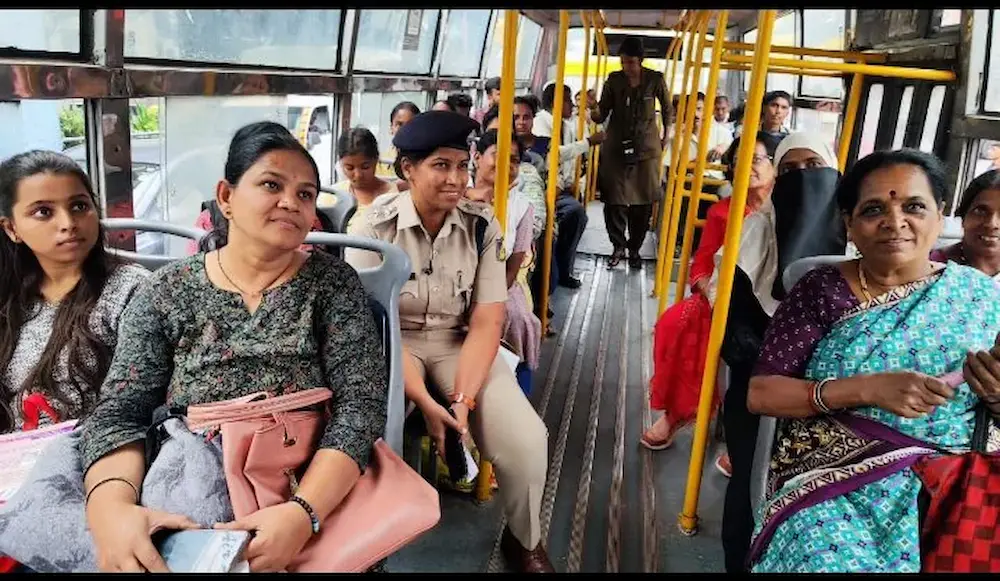 News Telugu: Free Bus: ఫ్రీ బస్సు పథకం ఈ రోజుకి రెండు ఏళ్ళు పూర్తి చేసుకుంది..