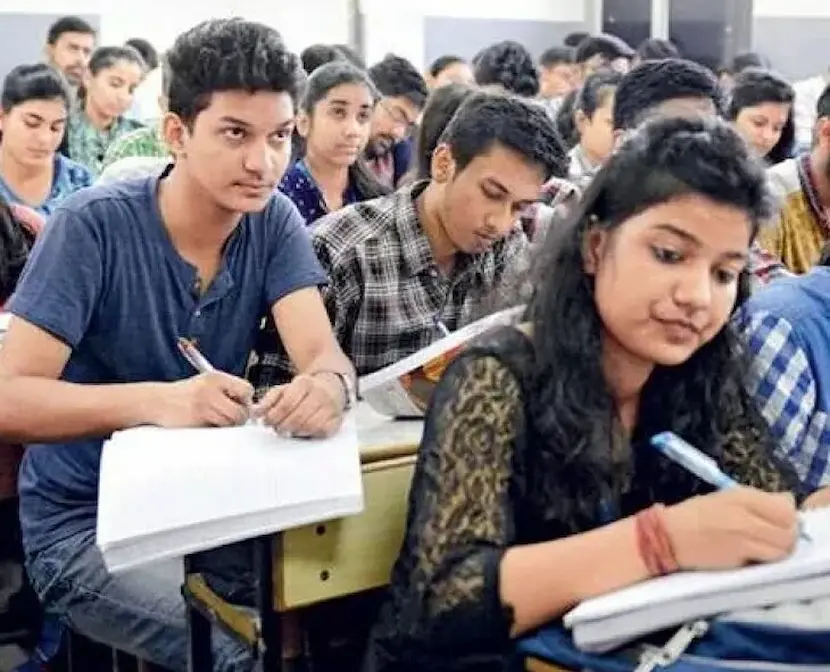 స్థానికులకే 95 శాతం ప్రభుత్వ ఉద్యోగాలు!