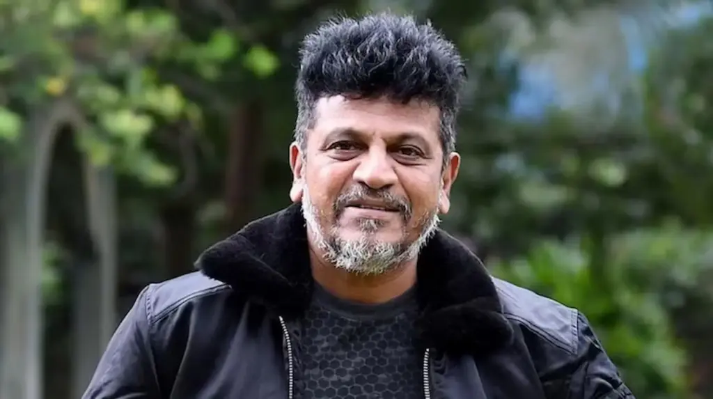 Shiva Raj Kumar visits Kanaka Durga temple in Vijayawada