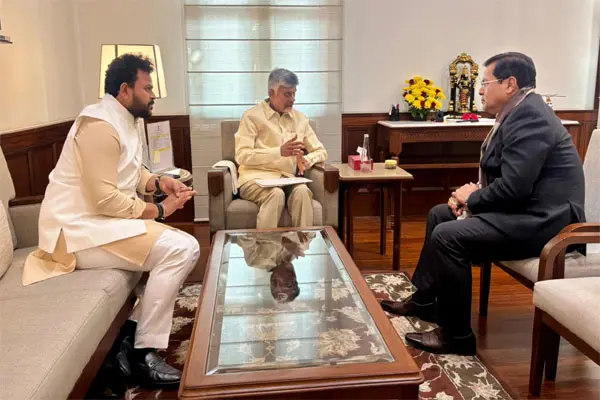 Delhi: కేంద్ర మంత్రి సోనోవాల్‌తో సీఎం చంద్రబాబు భేటీ