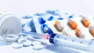 కో-లివింగ్ హాస్టల్‌లో డ్రగ్స్ సరఫరా… పలువురు అరెస్ట్