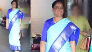 ఇందిరమ్మ చీరలో సమ్మిట్‌కు కొండా సురేఖ