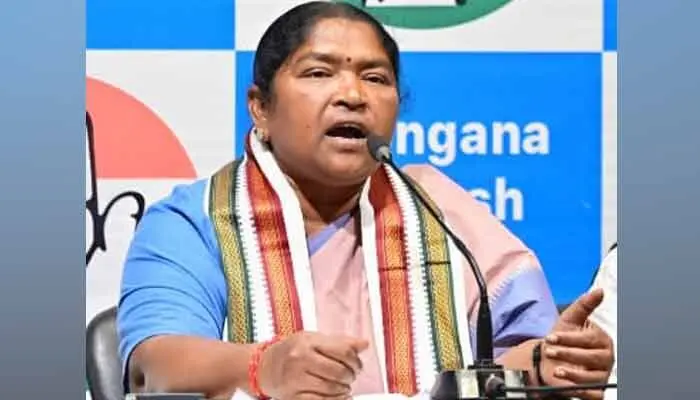 TG: ఉపాధి హామీ చట్టం రద్దు చేసినది అంబానీల కోసం: సీతక్క