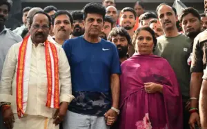 విజయవాడ కనకదుర్గమ్మ అమ్మవారిని దర్శించుకున్న శివన్న