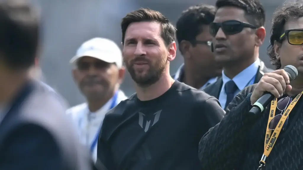 Latest News: Lionel Messi: మెస్సితో హ్యాండ్‌ షేక్‌కి రూ.కోటి?