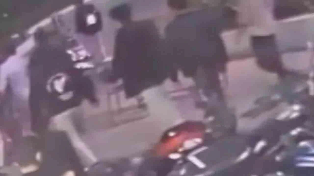 Madhya Pradesh: నూడుల్స్ ఆర్డర్‌ కోసం కొట్టుకున్న వైద్య విద్యార్థులు