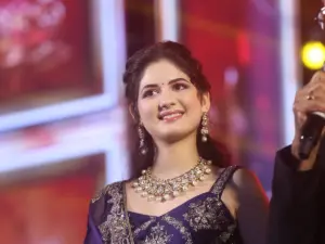 బాలయ్యతో కలిసి నటించడం నా అదృష్టం: హర్షాలీ మల్హోత్రా