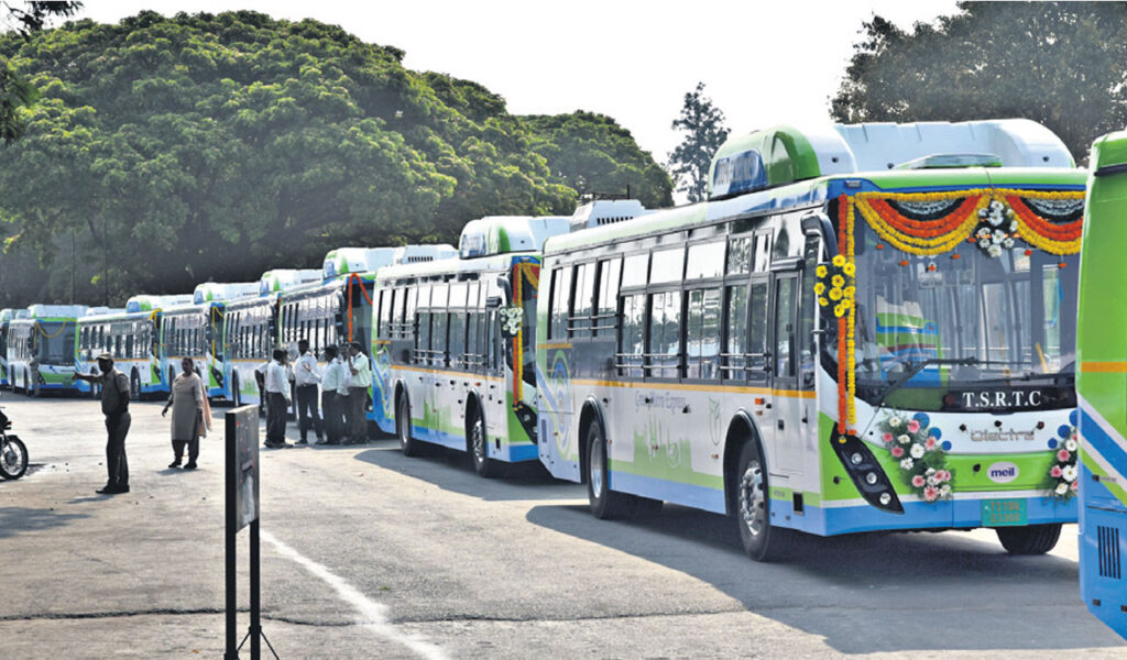 Hyderabad electric buses : హైదరాబాద్‌లో 65 ఎలక్ట్రిక్ బస్సులు ప్రారంభం | TGSRTCకి కొత్త సేవలు…