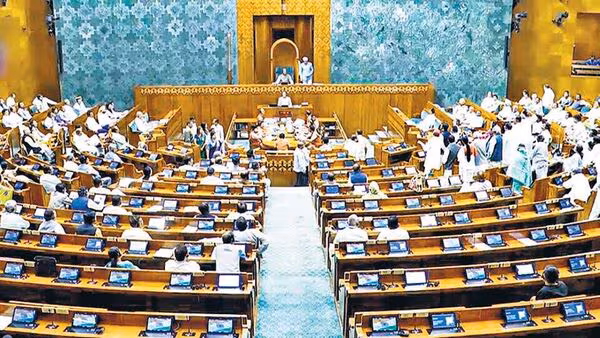 Modi on Vande Mataram : ‘వందే మాతరం’పై జిన్నా, నెహ్రూ వైఖరి లోక్‌సభలో ప్రధాని మోదీ కీలక వ్యాఖ్యలు…