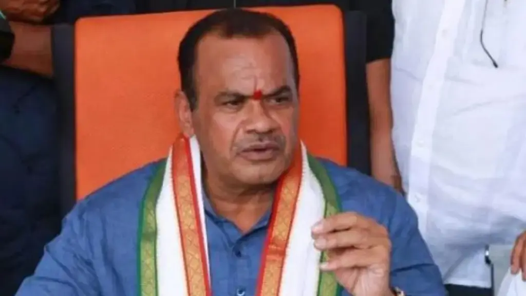 Latest News: Minister Komatireddy: సినిమా టికెట్ రేట్లు పెంచం: కోమటిరెడ్డి