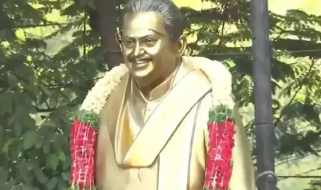 రవీంద్రభారతిలో ఎస్పీబాలు విగ్రహావిష్కరణ