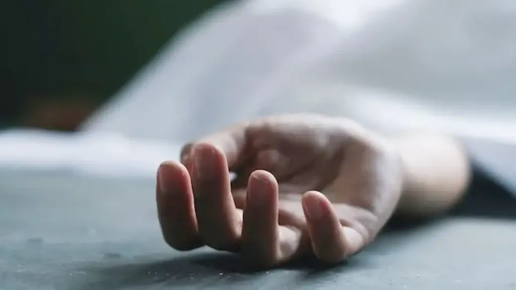 tudent dies unable to bear ragging