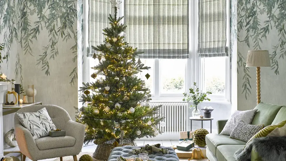 క్రిస్మస్ చెట్టు: ఆశ, ఐక్యత, శాశ్వత జీవితానికి చిహ్నం