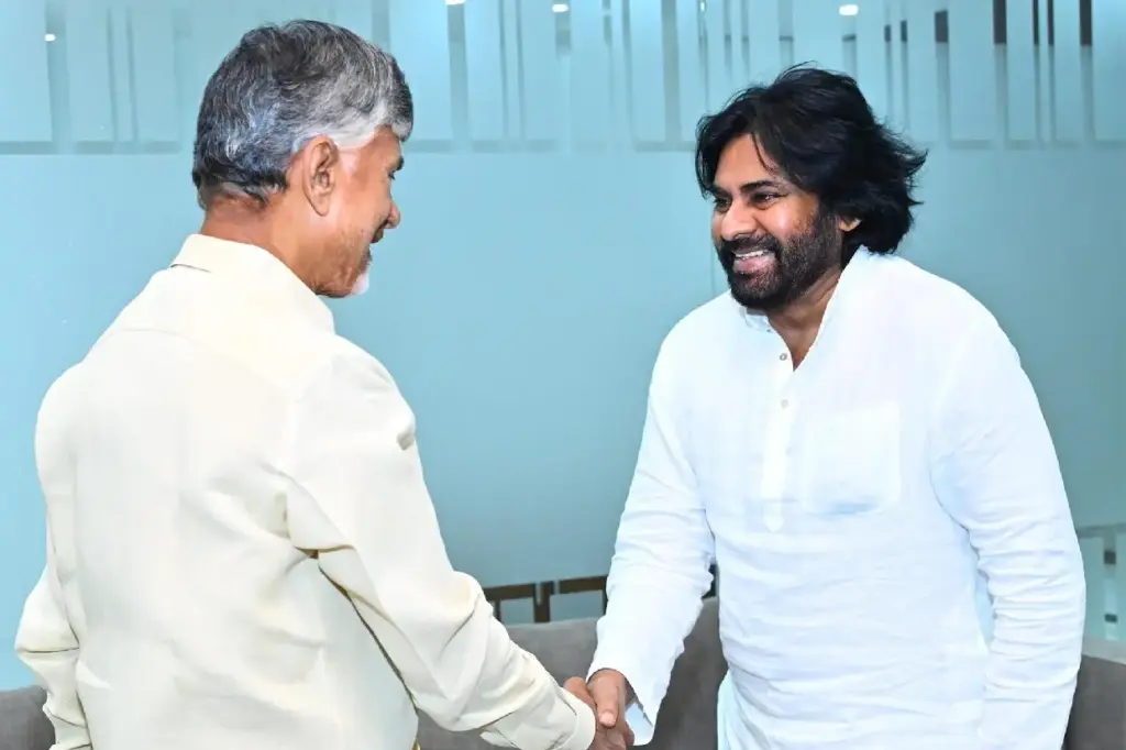 సీఎం చంద్రబాబుకు అవార్డు.. హర్షం వ్యక్తం చేసిన పవన్ కల్యాణ్