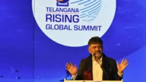 బెంగళూరుతో హైదరాబాద్ పోటీ