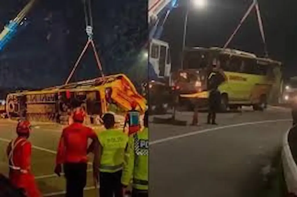 Jakarta: ఇండోనేషియాలో రోడ్డుప్రమాదం.. 16 మంది దుర్మరణం