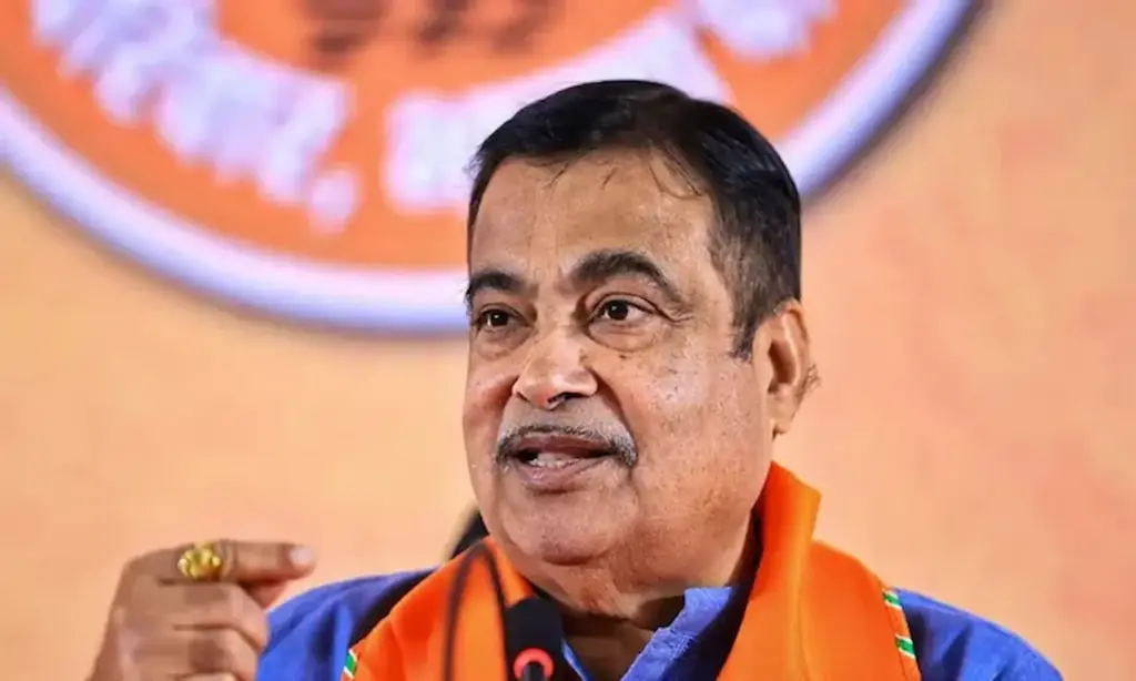 Nitin Gadkari: Rs. 25,000 will be given to those who help road accident victims