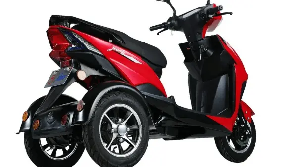 Free Three Wheeler: ఏపీలో దివ్యాంగుల కోసం రూ.లక్ష విలువైన ఉచిత బైక్ పథకం