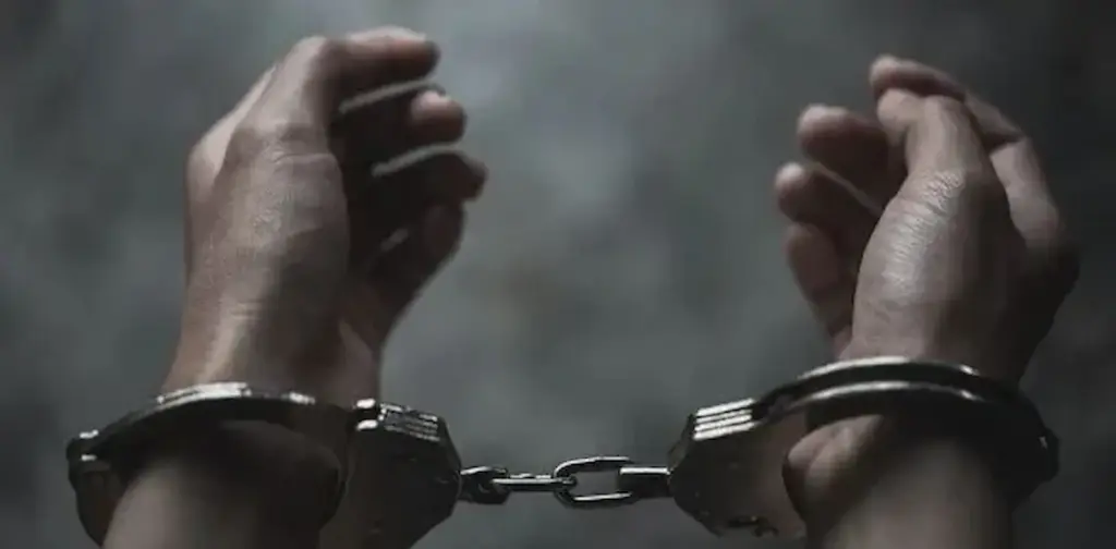 AP Crime: సరోజిని గ్యాంగ్‌ ను అదుపులోకి తీసుకున్న పోలీసులు