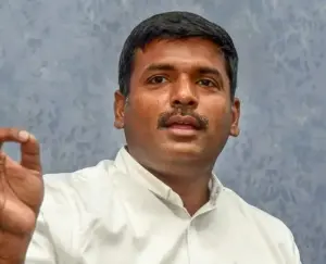 అమరావతికే ప్రాధాన్యం, మిగతా ప్రాంతాలపై నిర్లక్ష్యం