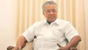 కేరళ సీఎంకు ED నోటీసులు