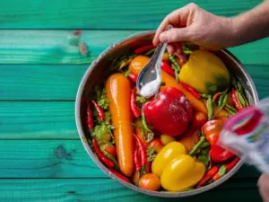 పండ్లు, కూరగాయలపై పురుగు మందుల అవశేషాలు ఇలా దూరం