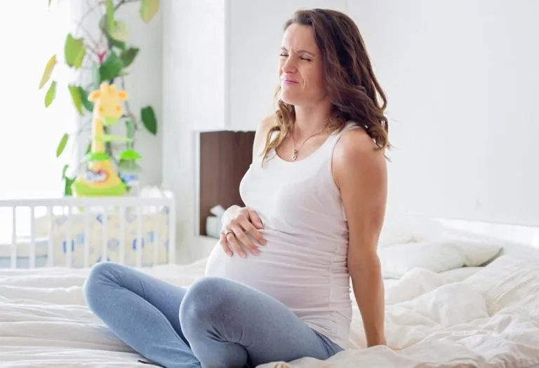 Pregnancy Risks: ప్రసవ సమయంలో ఆమ్నియాటిక్ ఫ్లూయిడ్ ఎంబాలిజం ప్రమాదం