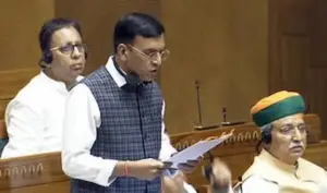 స్పోర్ట్స్ అథారిటీలో సుమారు వెయ్యి పోస్టులు ఖాళీ : కేంద్ర మంత్రి మాండ‌వీయ‌