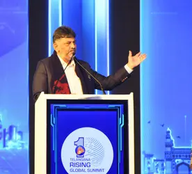 తెలంగాణ ఐటీ రంగంలో ముఖ్యమైన వంతు కలిగి ఉంది