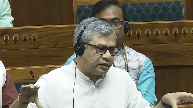 Latest Telugu News : Ashwini Vaishnaw: భార‌త్‌లో రైల్వే టికెట్ ధ‌ర‌లు త‌క్కువే : మంత్రి అశ్వినీ వైష్ణ‌వ్‌