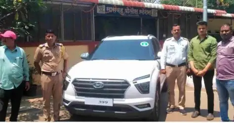 Latest News: Prakasam district: టోల్ గేట్ల వద్ద మోసం: నకిలీ MLA స్టిక్కర్‌తో తిరుగుతున్న డ్రైవర్ అరెస్ట్