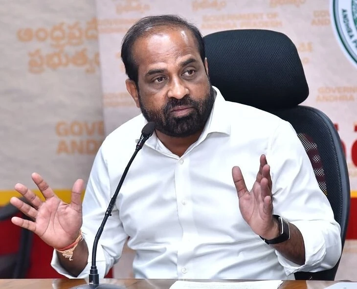 PPP మోడల్‌పై జగన్ విమర్శలు, మంత్రి కౌంటర్