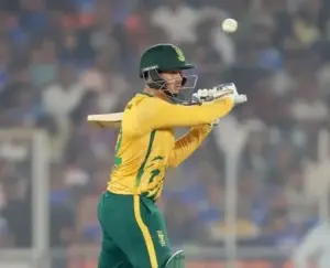 భారత్-సౌతాఫ్రికా మ్యాచ్‌లో సౌతాఫ్రికా ఆగ్రహకర బేటింగ్