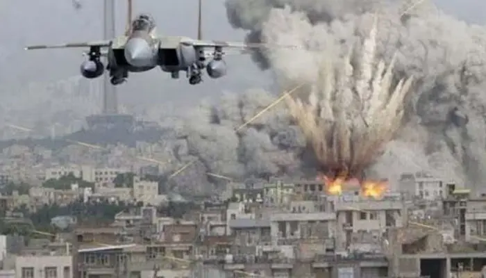 ఐసిస్ ఉగ్రవాదులపై అమెరికా దాడులు