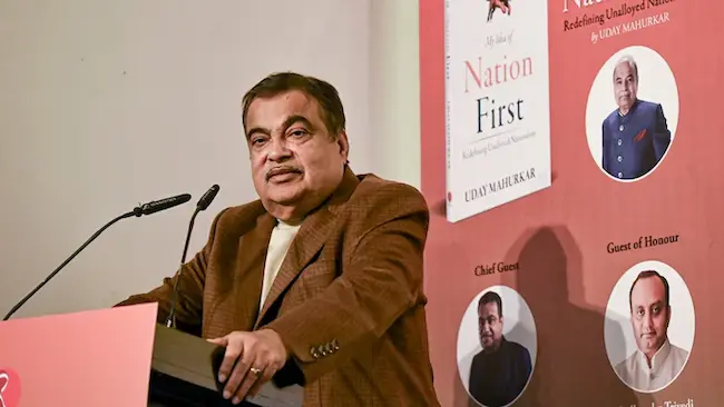 ఢిల్లీలో తీవ్ర కాలుష్యానికి 40 శాతం రవాణా రంగమే కారణం : నితిన్‌ గడ్కరీ